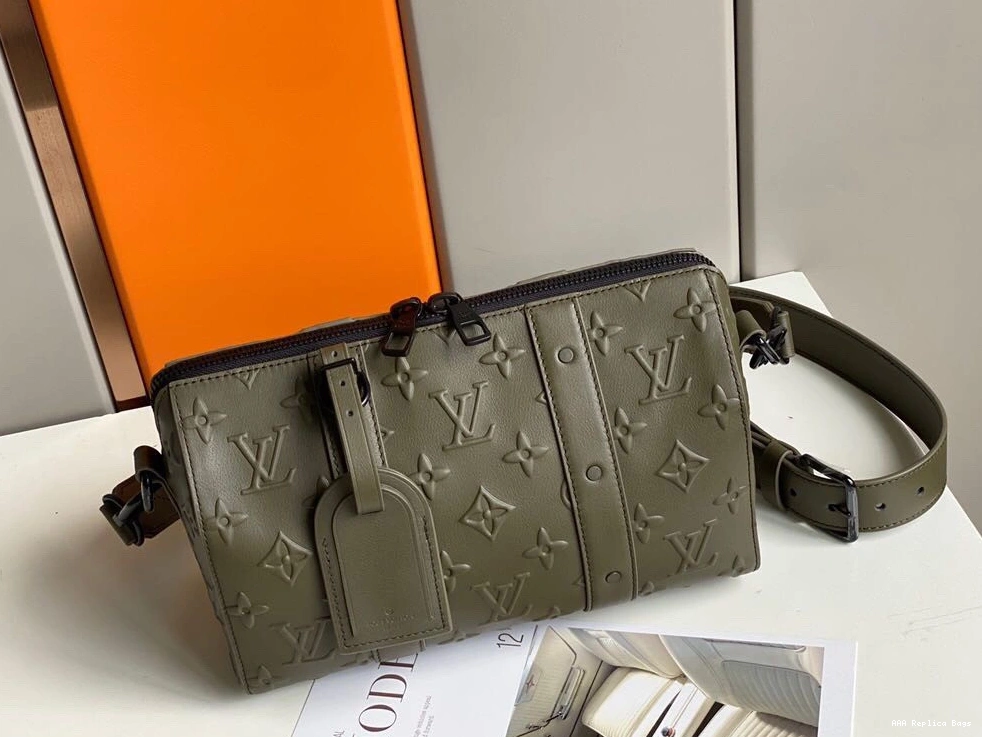 Aaa replica ru LOUIS KEEPALL VUITTON CITY 0717